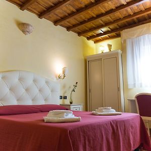 Camera superior con letto king size